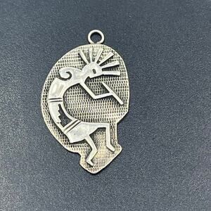 Sterling Silver Southwestern Native American culture Fertility Kokopelli Pendant